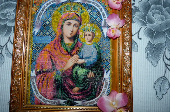 Работа «икона бисером»