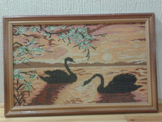 Работа «Черные лебеди»