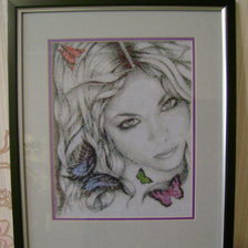 Работа «девушка с бабочками»