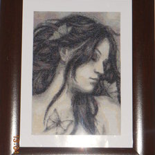 Работа «девушка с бабочками»