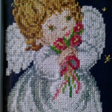 Работа «Ангелочек с цветами»