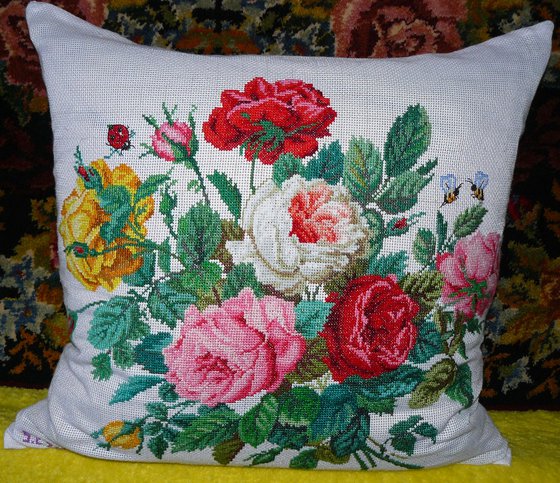 Работа «Викторианские розы»