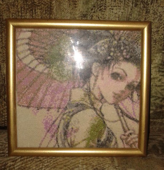 Работа «Японка с зонтиком»