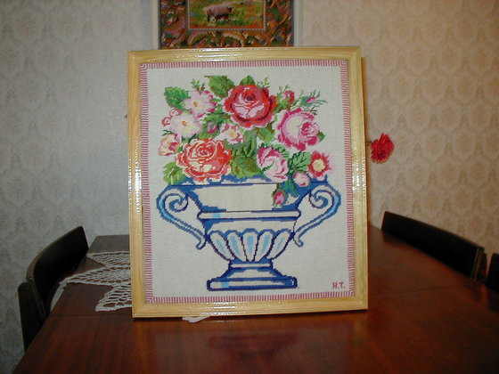 Работа «ваза с розами»