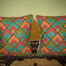 Работа «подушки с геометрическим узором»