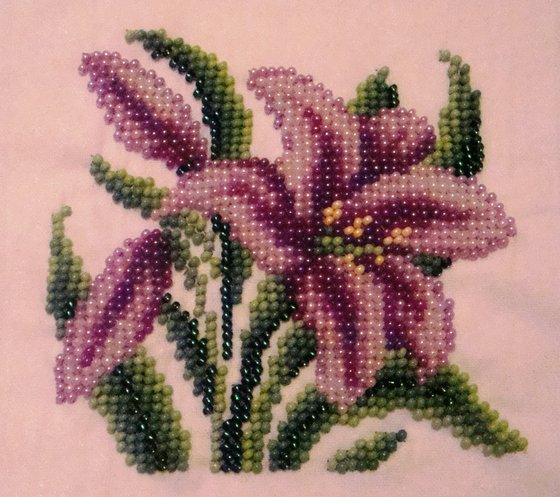 Работа «Садовая лилия»