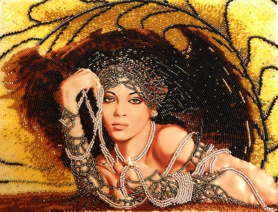 Работа «Леди в чёрном»