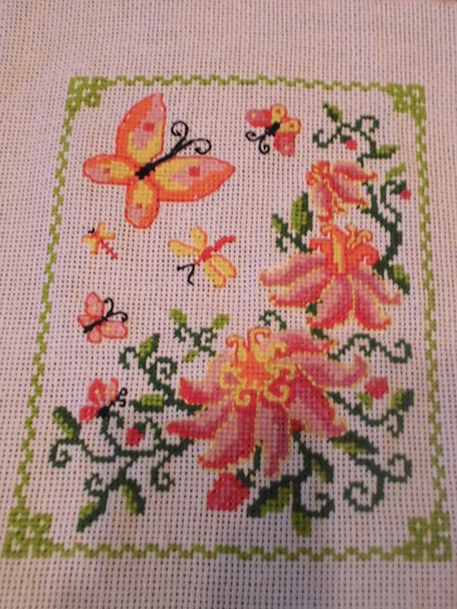 Работа «Цветы и бабочки»