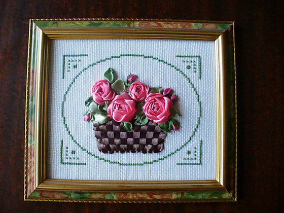 Работа «Розы в корзинке»