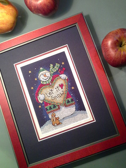 Работа «Holiday Snowman»