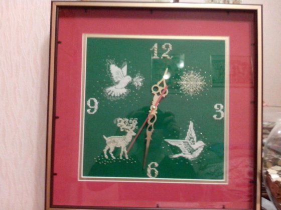 Работа «вышитые часы»