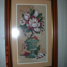 Работа «Ваза с магнолиями»