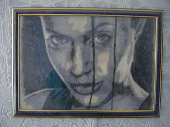 Работа «Анджелина Джоли в образе Лары Крофт»