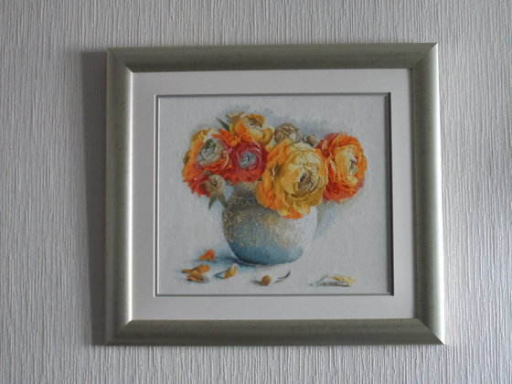 Работа «Букет Ранункулюсов оформлен»