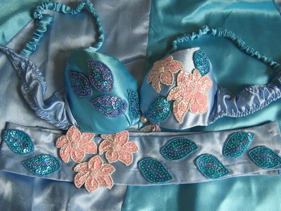 Работа «Костюм для восточного танца»