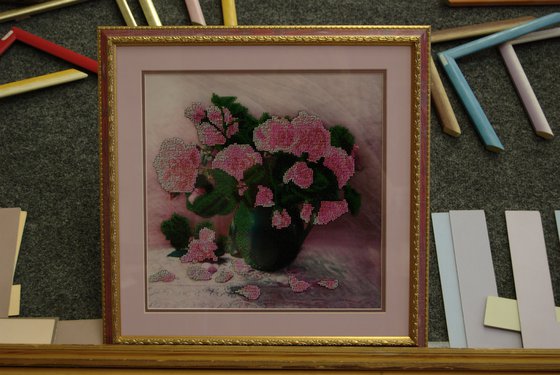 Работа «Розовые пионы»