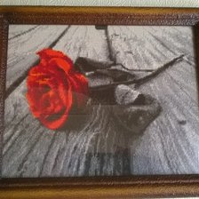 Работа «Роза на полу»