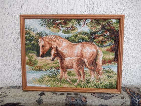 Работа «Лошадь с жеребенком..  Фирма "Риолис"   30-40см»