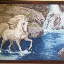 Работа «Единорог»