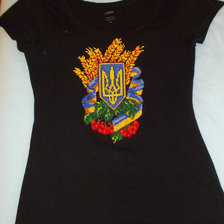 Работа «Футболка з вишивкою»