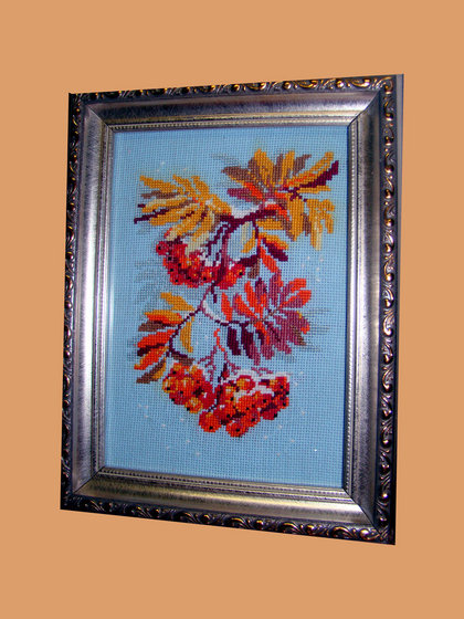 Работа «Рябина под снегом»