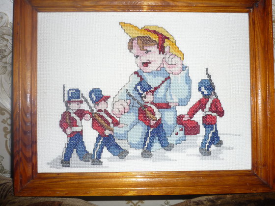 Работа «Мальчик с солдатиками»