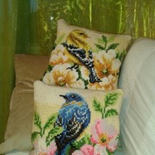 Работа «Подушка от vervaco»