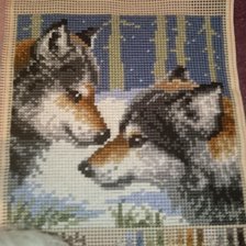 Работа «Подушка от vervaco волки»