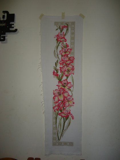 Работа «ПАНЕЛЬКА ОТ RIOLIS - ГЛАДИОЛУСЫ»