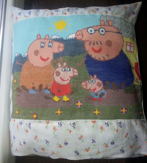 Работа «Подушка "Свинка Пеппа"»
