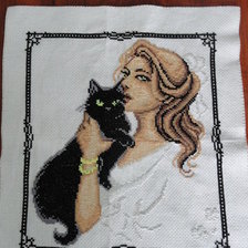 Работа «Девушка с котом»
