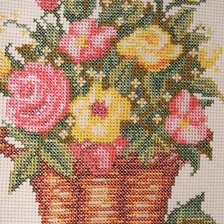 Работа «Розы в корзине»