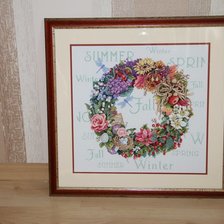 Работа «Wreath of all seasons»