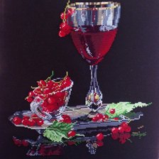 Работа «Моя первая работа на черной канве.»