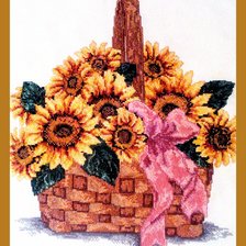 Работа «Ккорзина с цветами»