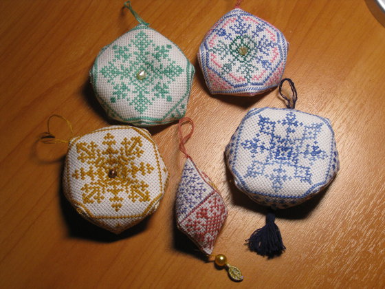 Работа «Новогодние подарки»