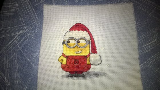 Работа «Миньон-Дед Мороз»