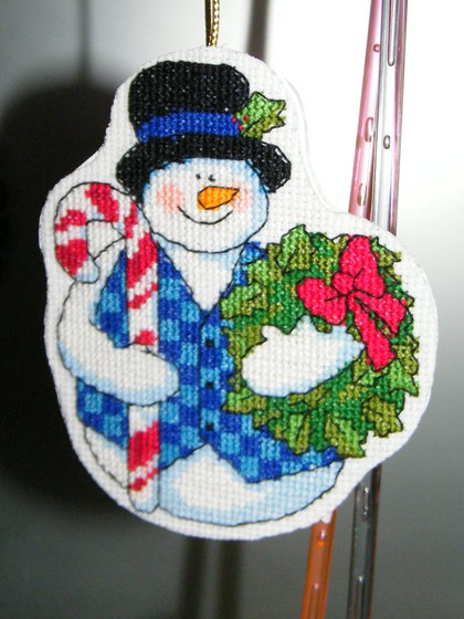 Работа «Новогодний снеговик)»