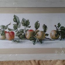 Работа «Яблоки»