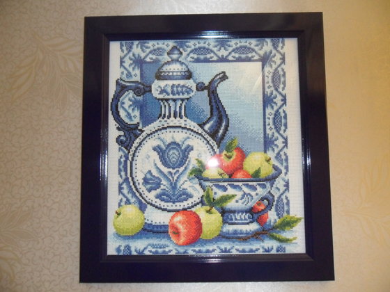 Работа «Гжель. Наливные яблочки № 4»