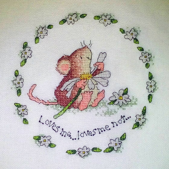 Работа «Серия "Мышиная возня" - "Любит... не любит..."»