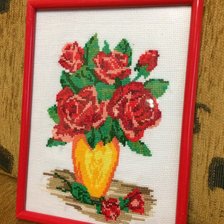 Работа «Розы в вазочке»