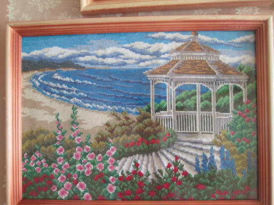 Работа «беседка у моря»