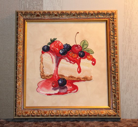 Работа «Чизкейк с ягодами (оформлено)»