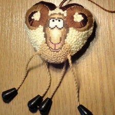 Работа «Ёлочная игрушка. Овечка»