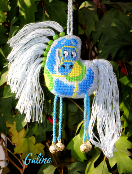 Работа «Елочная игрушка Лошадка»