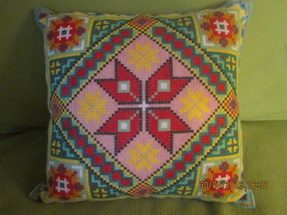 Работа «Подушка " Ах, лето! "»