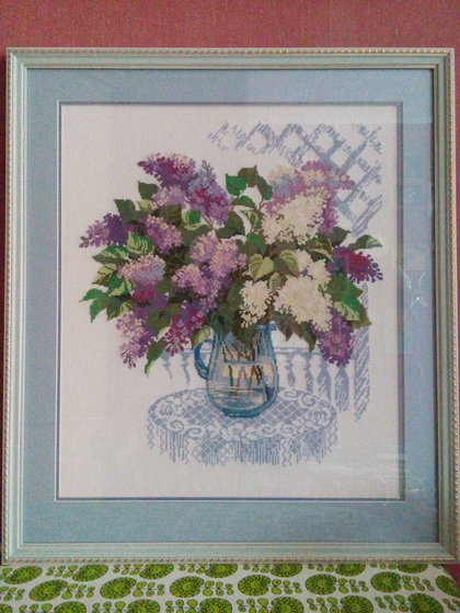 Работа «Сирень в стеклянном кувшине»