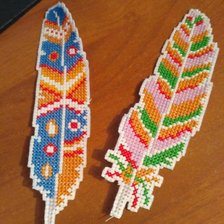 Работа «Закладки "Перья"»