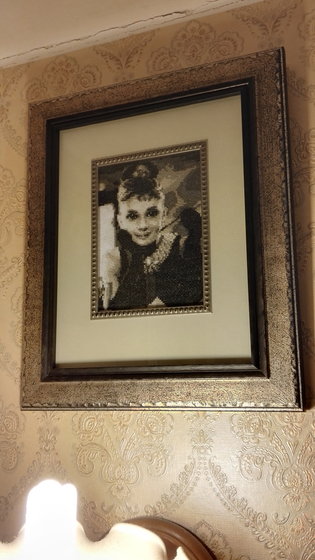 Работа «Одри Хэпберн»